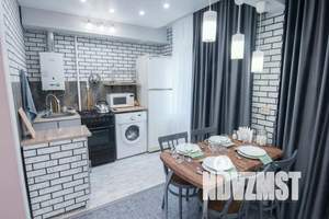 1-к квартира, посуточно, 35м2, 1/5 этаж