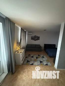 Студия квартира, посуточно, 36м2, 18/24 этаж