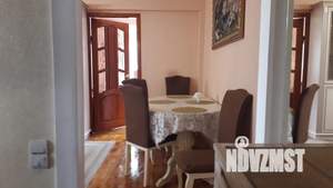 3-к квартира, посуточно, 56м2, 1/5 этаж