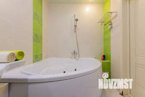 Студия квартира, посуточно, 35м2, 2/16 этаж