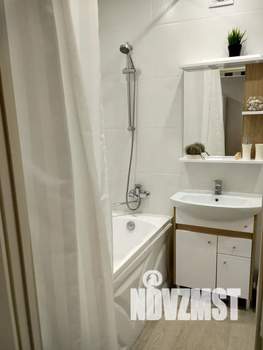 1-к квартира, посуточно, 46м2, 3/10 этаж