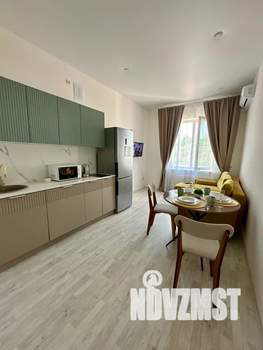 1-к квартира, посуточно, 35м2, 1/3 этаж