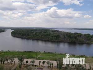 Студия квартира, посуточно, 35м2, 16/20 этаж