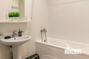 2-к квартира, посуточно, 52м2, 1/1 этаж