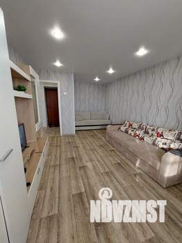 1-к квартира, посуточно, 38м2, 8/10 этаж