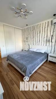 2-к квартира, посуточно, 72м2, 2/17 этаж