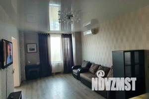 1-к квартира, посуточно, 53м2, 8/23 этаж