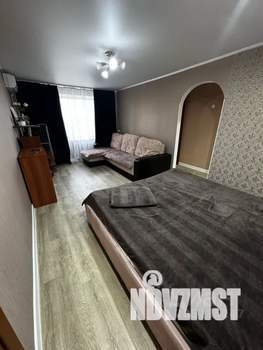 1-к квартира, посуточно, 32м2, 4/5 этаж