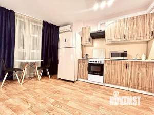 1-к квартира, посуточно, 35м2, 1/1 этаж