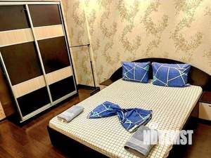 2-к квартира, посуточно, 50м2, 1/1 этаж