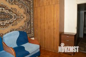 3-к квартира, посуточно, 64м2, 2/9 этаж