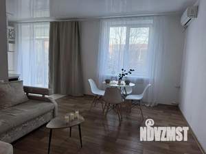 2-к квартира, посуточно, 57м2, 1/1 этаж