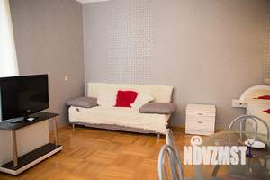 1-к квартира, посуточно, 51м2, 3/8 этаж