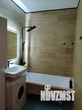 Студия квартира, посуточно, 29м2, 1/5 этаж