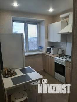 1-к квартира, посуточно, 33м2, 4/6 этаж