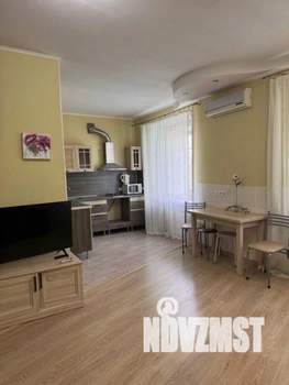 2-к квартира, посуточно, 65м2, 1/1 этаж