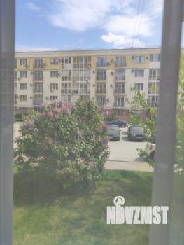 Студия квартира, посуточно, 29м2, 1/5 этаж