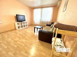 1-к квартира, посуточно, 54м2, 2/7 этаж