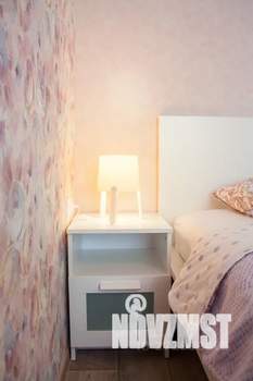 1-к квартира, посуточно, 40м2, 15/18 этаж