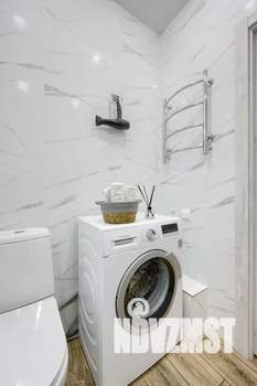 1-к квартира, посуточно, 40м2, 6/23 этаж