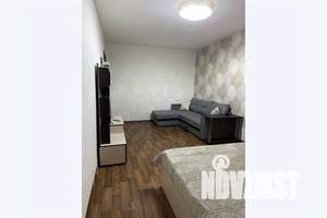 1-к квартира, посуточно, 33м2, 2/9 этаж
