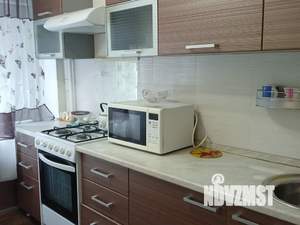 1-к квартира, посуточно, 36м2, 4/9 этаж