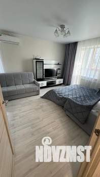 1-к квартира, посуточно, 36м2, 4/9 этаж