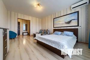 1-к квартира, посуточно, 48м2, 5/10 этаж