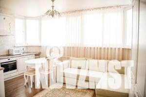 2-к квартира, посуточно, 38м2, 10/10 этаж