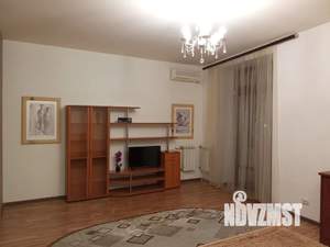 1-к квартира, посуточно, 38м2, 3/7 этаж