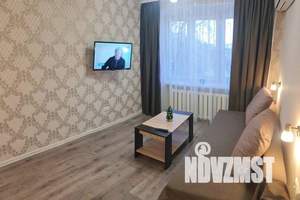 1-к квартира, посуточно, 30м2, 2/7 этаж
