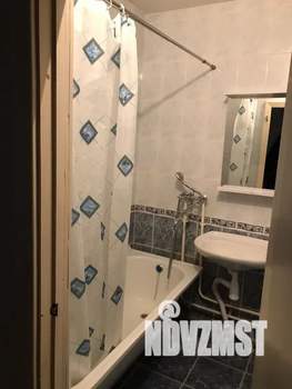 1-к квартира, посуточно, 42м2, 1/9 этаж