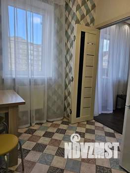 1-к квартира, посуточно, 40м2, 3/7 этаж