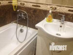 2-к квартира, посуточно, 67м2, 2/9 этаж