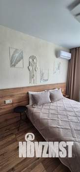 1-к квартира, посуточно, 40м2, 1/9 этаж