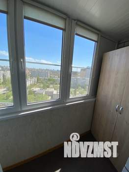 Студия квартира, посуточно, 40м2, 15/18 этаж