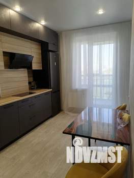 1-к квартира, посуточно, 46м2, 10/17 этаж