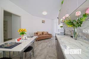 1-к квартира, посуточно, 50м2, 1/1 этаж