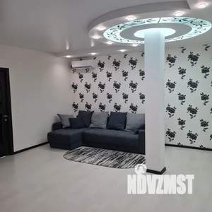 3-к квартира, посуточно, 80м2, 1/6 этаж