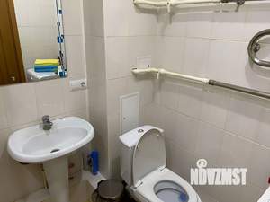 1-к квартира, посуточно, 40м2, 1/10 этаж