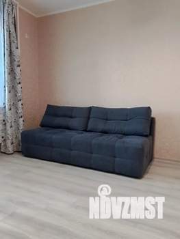 1-к квартира, посуточно, 37м2, 11/16 этаж