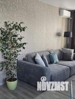 2-к квартира, посуточно, 47м2, 1/1 этаж