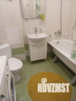 Студия квартира, посуточно, 31м2, 15/18 этаж