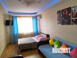 1-к квартира, посуточно, 38м2, 6/9 этаж