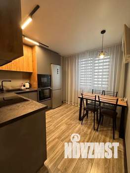 2-к квартира, посуточно, 48м2, 15/20 этаж