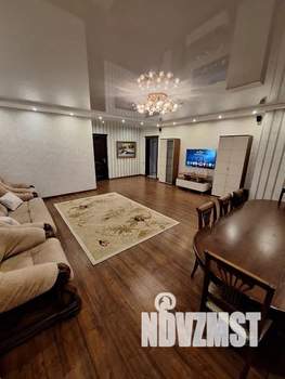 1-к квартира, посуточно, 100м2, 17/22 этаж