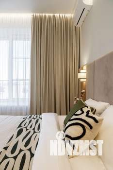 1-к квартира, посуточно, 53м2, 2/8 этаж