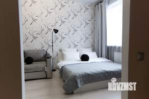 1-к квартира, посуточно, 38м2, 20/24 этаж