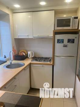 1-к квартира, посуточно, 30м2, 4/6 этаж