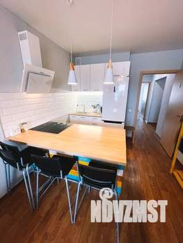 2-к квартира, посуточно, 38м2, 6/10 этаж